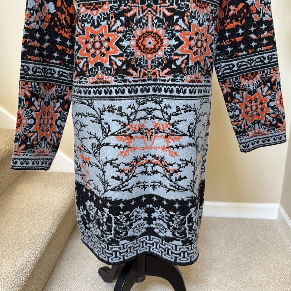 New Badgley Mischka Orange, Black and blue sweater Coat. Size M. - Picture 13 of 16